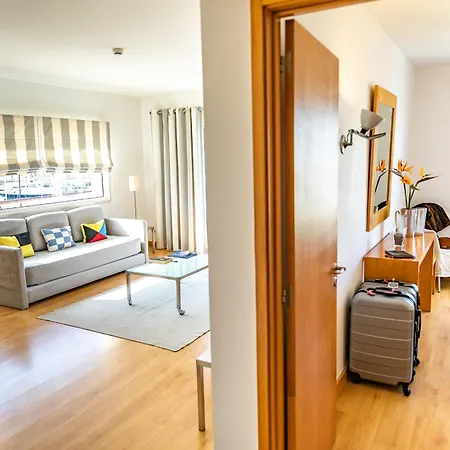 Marina Club 1 Bedroom Poolmarina View * Lagos