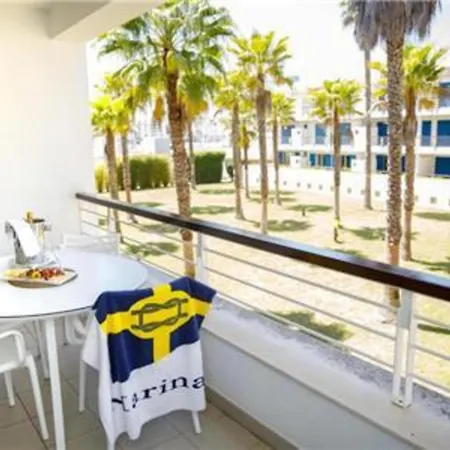 Marina Club 1 Bedroom Poolmarina View